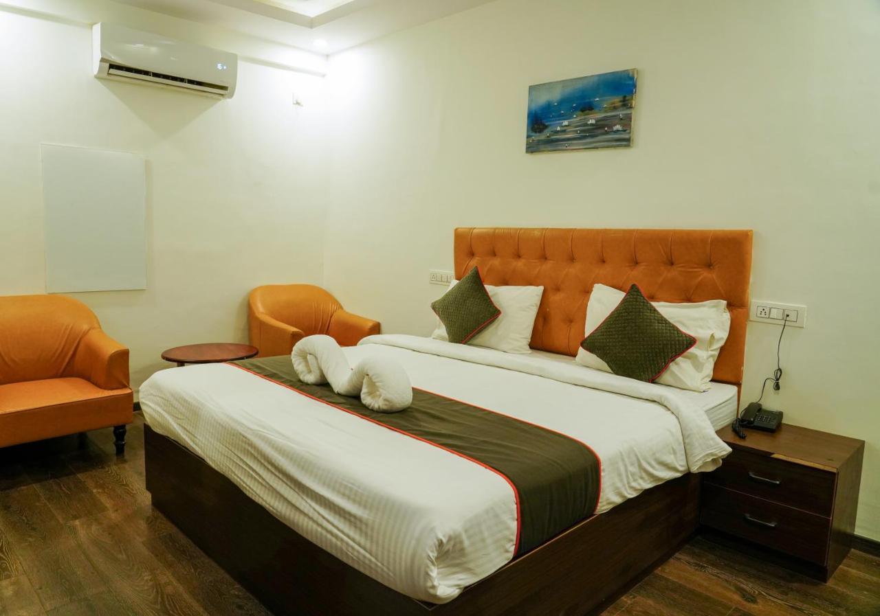 Suraksha Stay Itpl Hotel Banglore บังกาลอร์ ภายนอก รูปภาพ